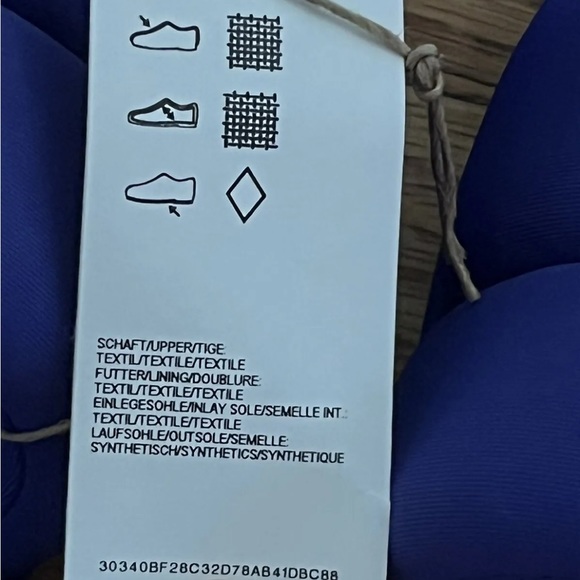 REEBOK X CARDI B BLUE CASUAL CHUNKY SLIDES FOR WOMEN BRAND NEW SIZE 9 - Picture 4 of 8